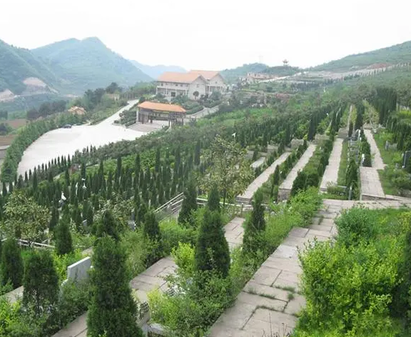 ��԰����ɽ